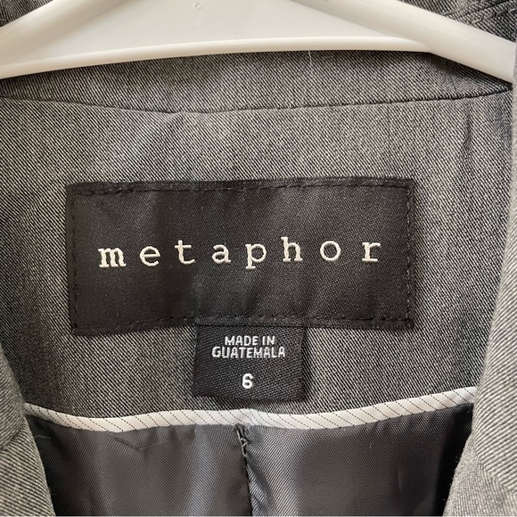 Metaphor blazer gray size 6 - Picture 2 of 3